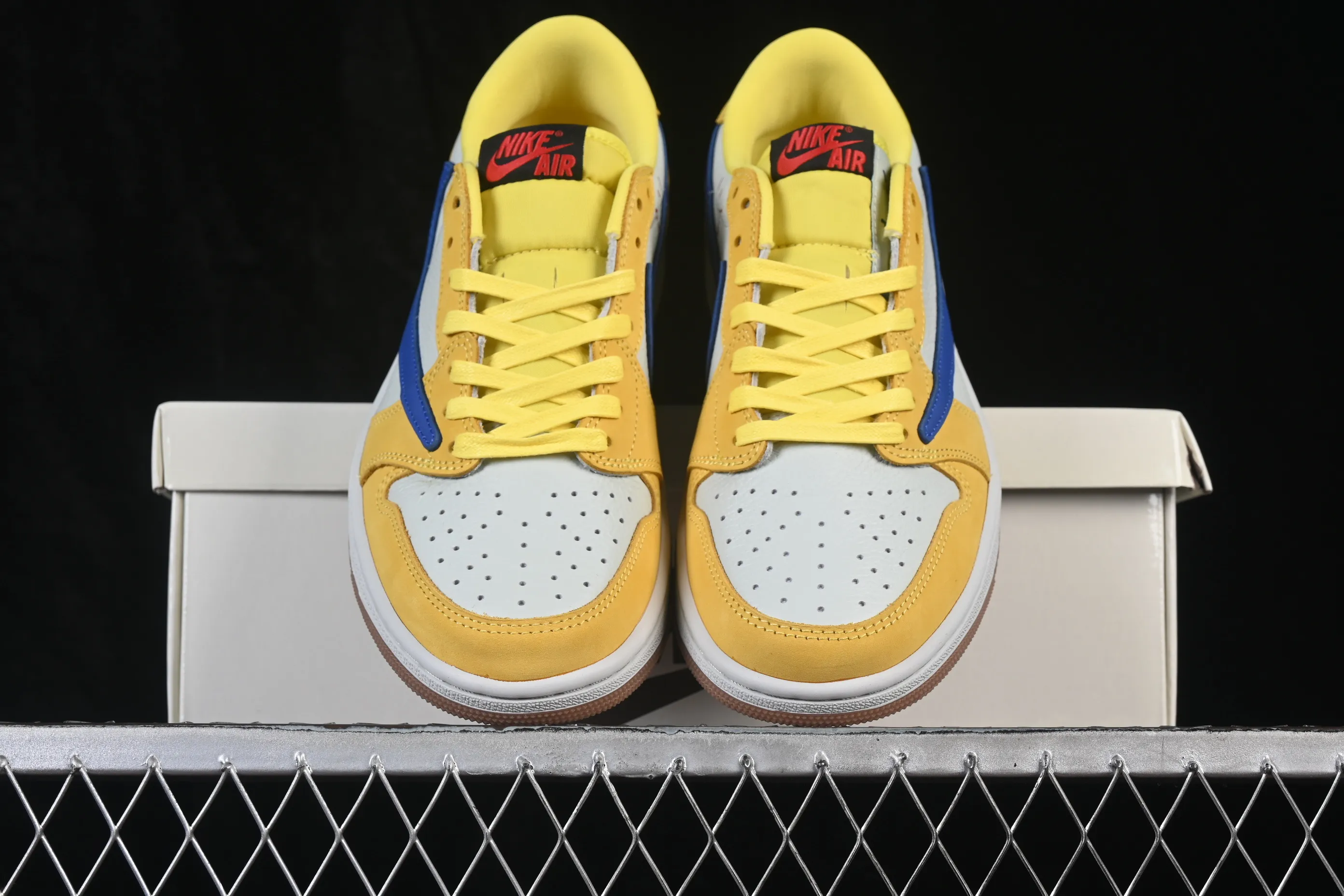 All categories Air Jordan Jordan series basketball shoes Air Jordan 1 Low ZG version Travis Scott x Air Jordan 1 Low OG AJ1 Joe 1 undercut low top full head layer DZ4137-700